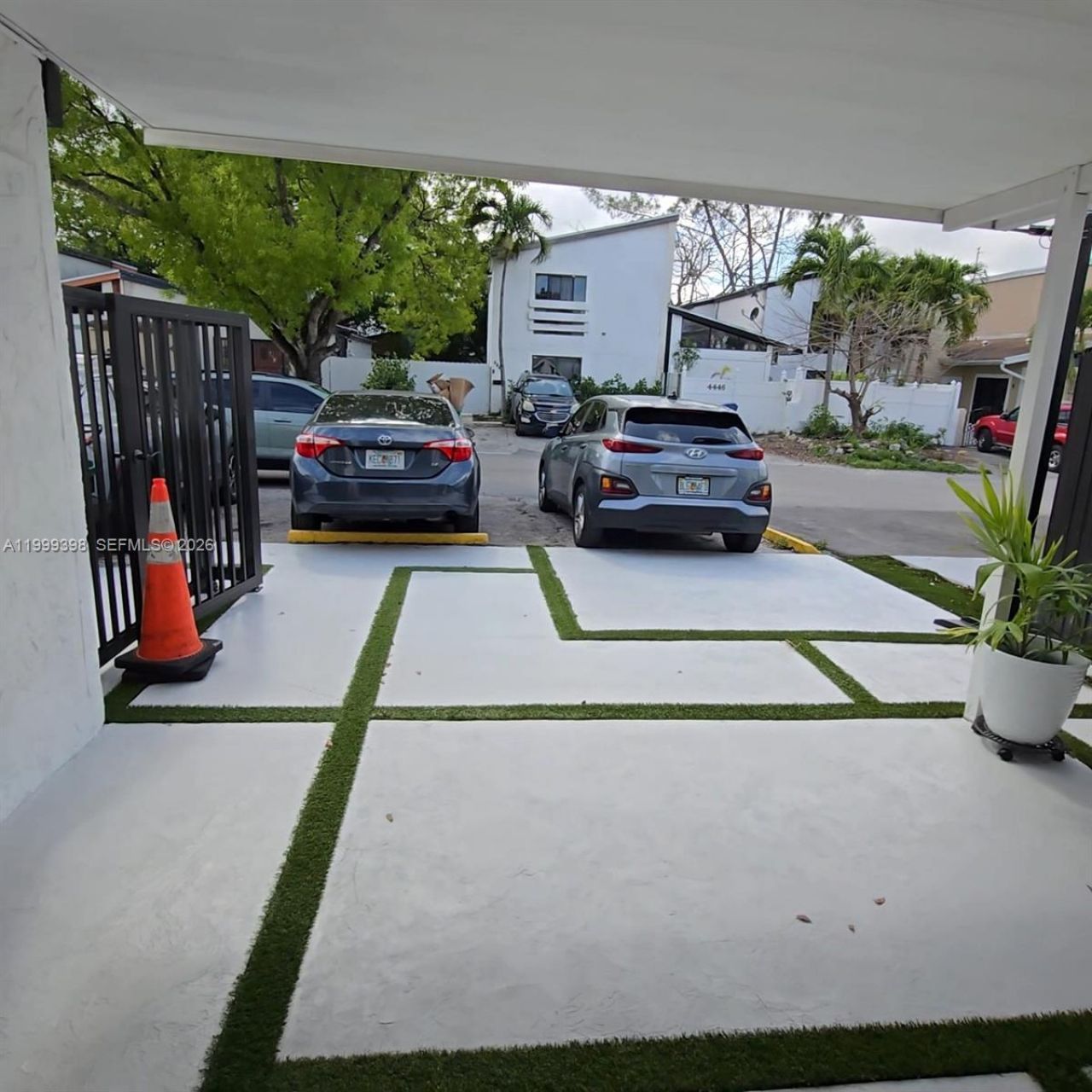 4430 NW 185th St, Miami Gardens, FL 33055 Photo