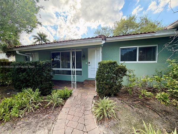 1581 SW 27th Ter , Fort Lauderdale, FL 33312