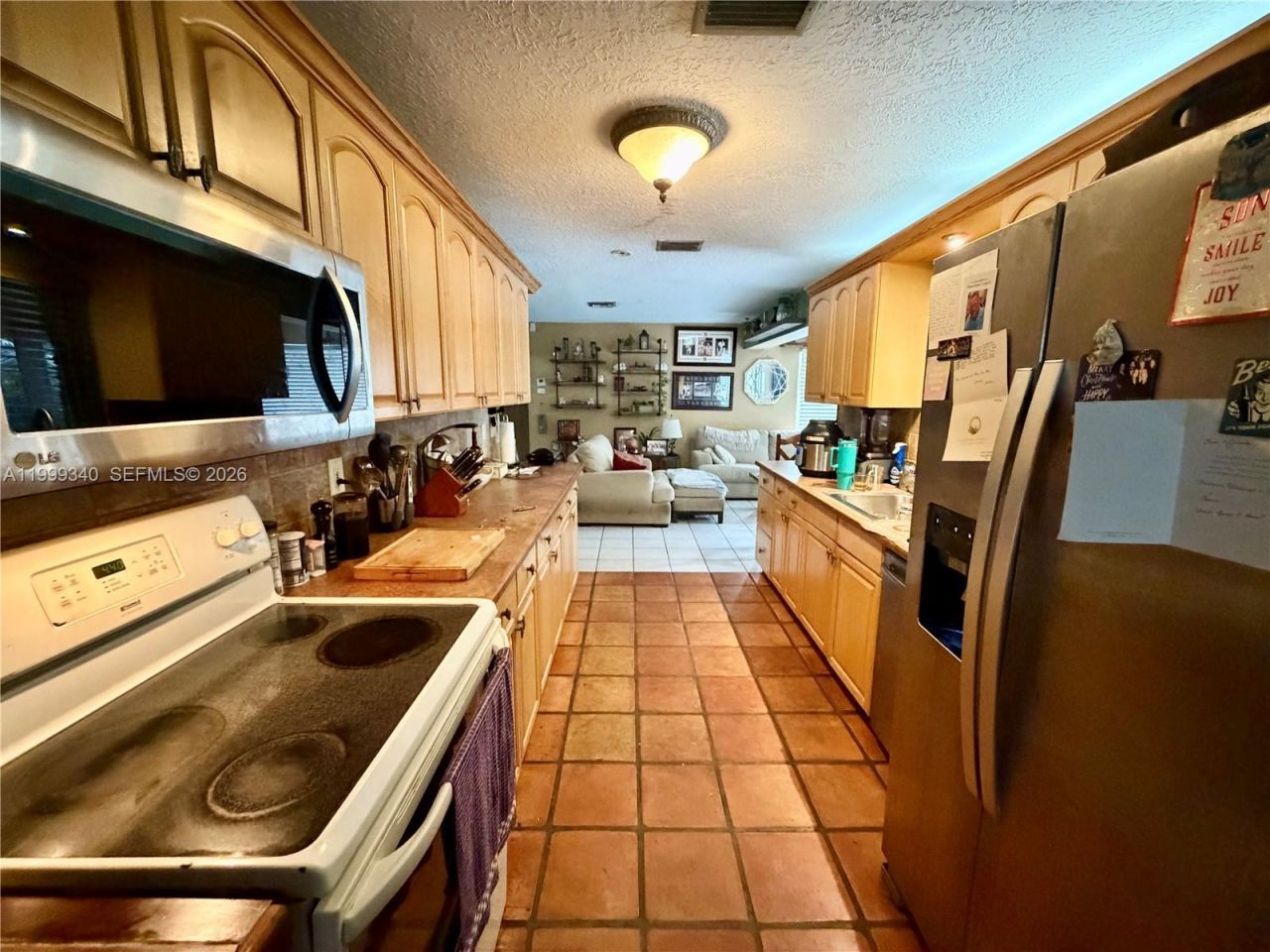 1581 SW 27th Ter, Fort Lauderdale, FL 33312 Photo