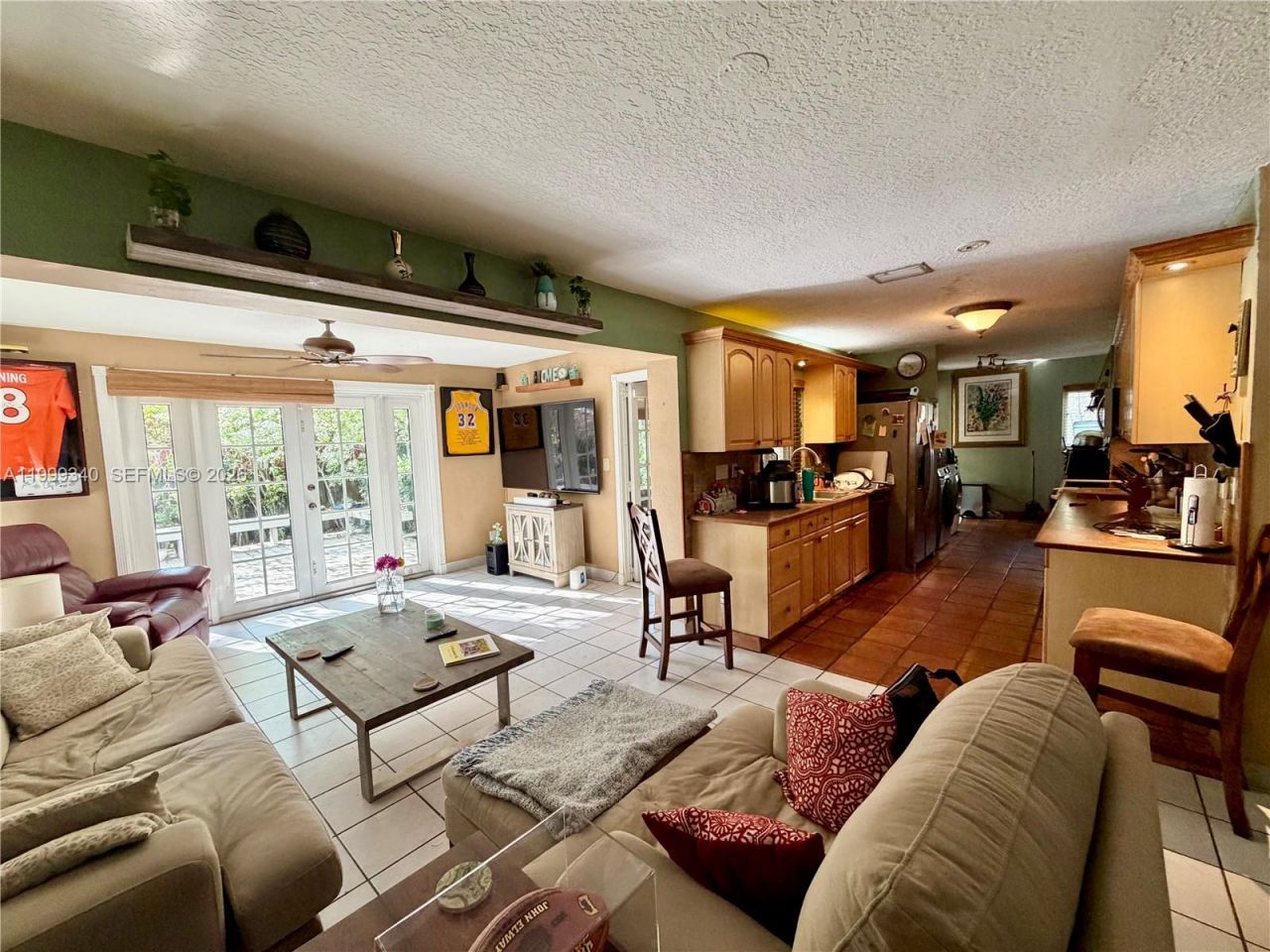 1581 SW 27th Ter, Fort Lauderdale, FL 33312 Photo