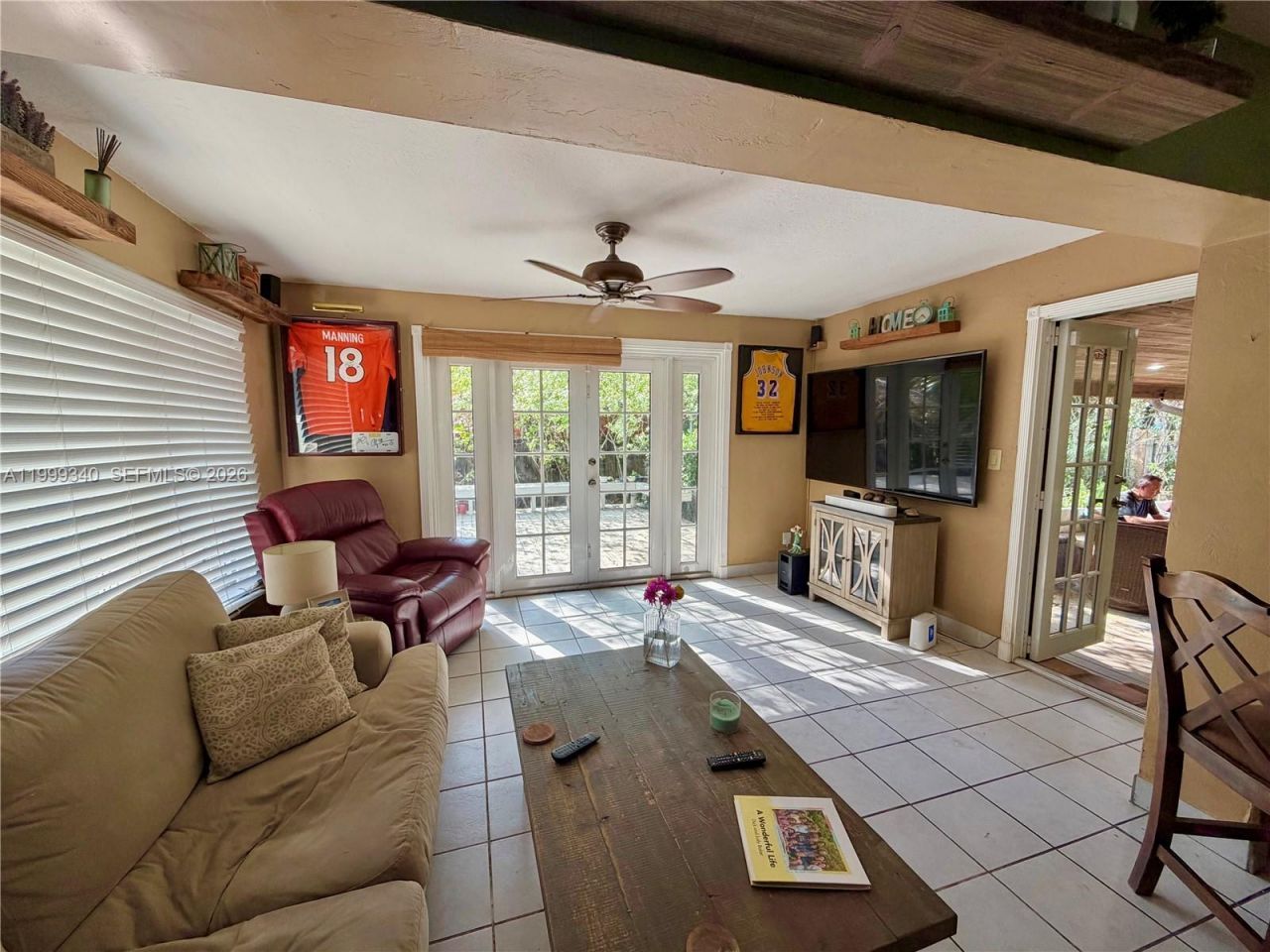 1581 SW 27th Ter, Fort Lauderdale, FL 33312 Photo