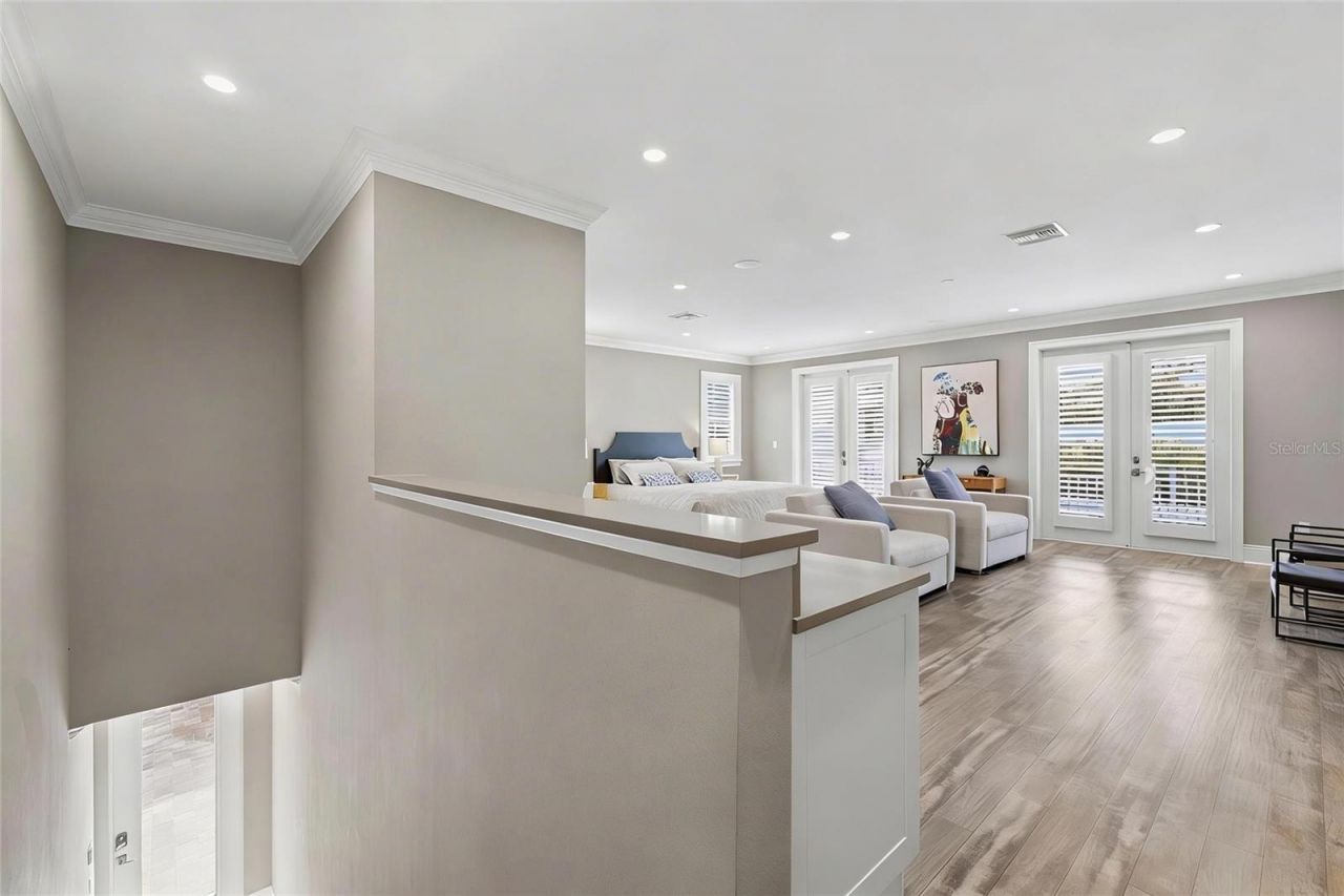 1705 Wisconsin Lane, Sarasota, FL 34239 Photo