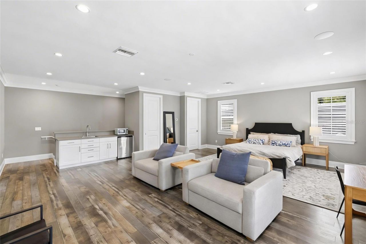 1705 Wisconsin Lane, Sarasota, FL 34239 Photo