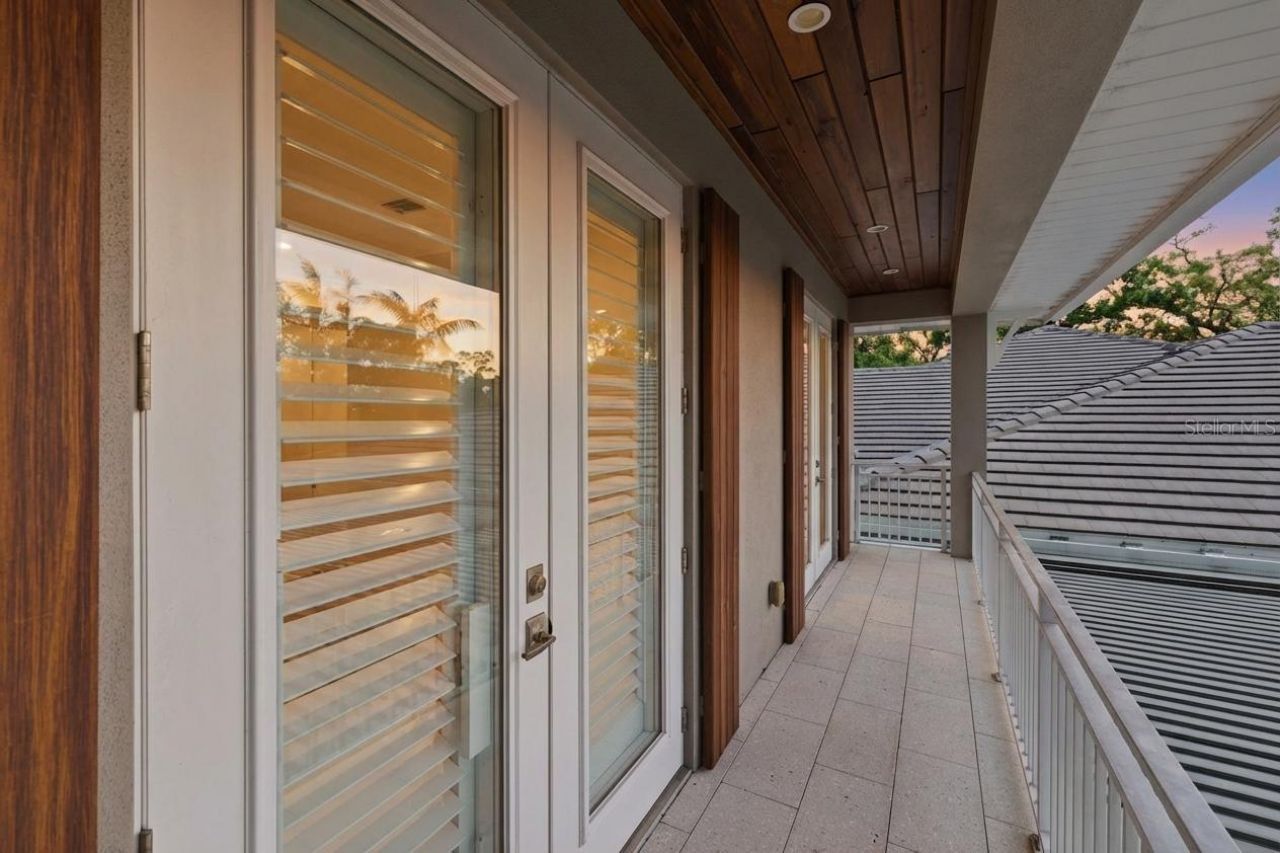 1705 Wisconsin Lane, Sarasota, FL 34239 Photo