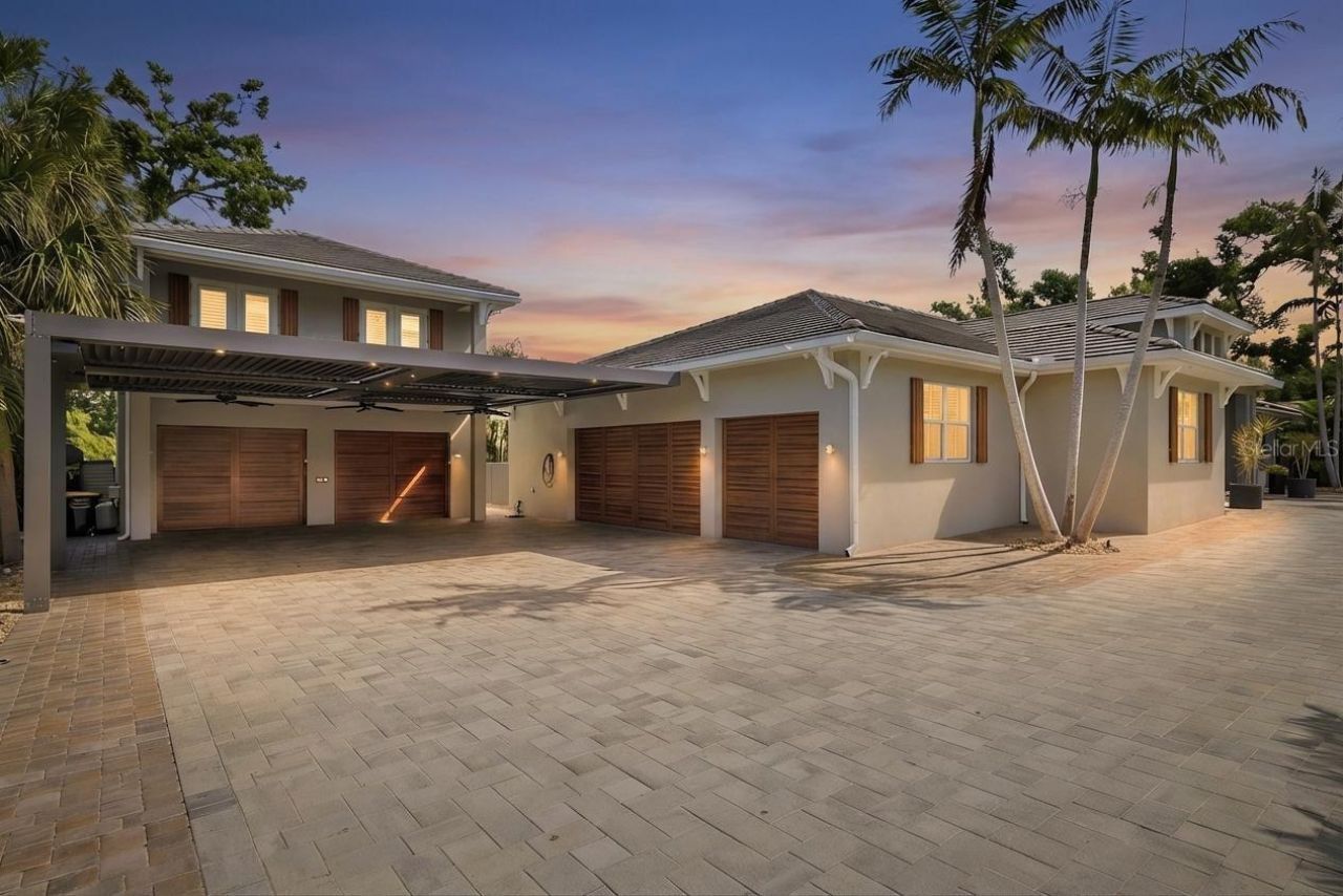 1705 Wisconsin Lane, Sarasota, FL 34239 Photo