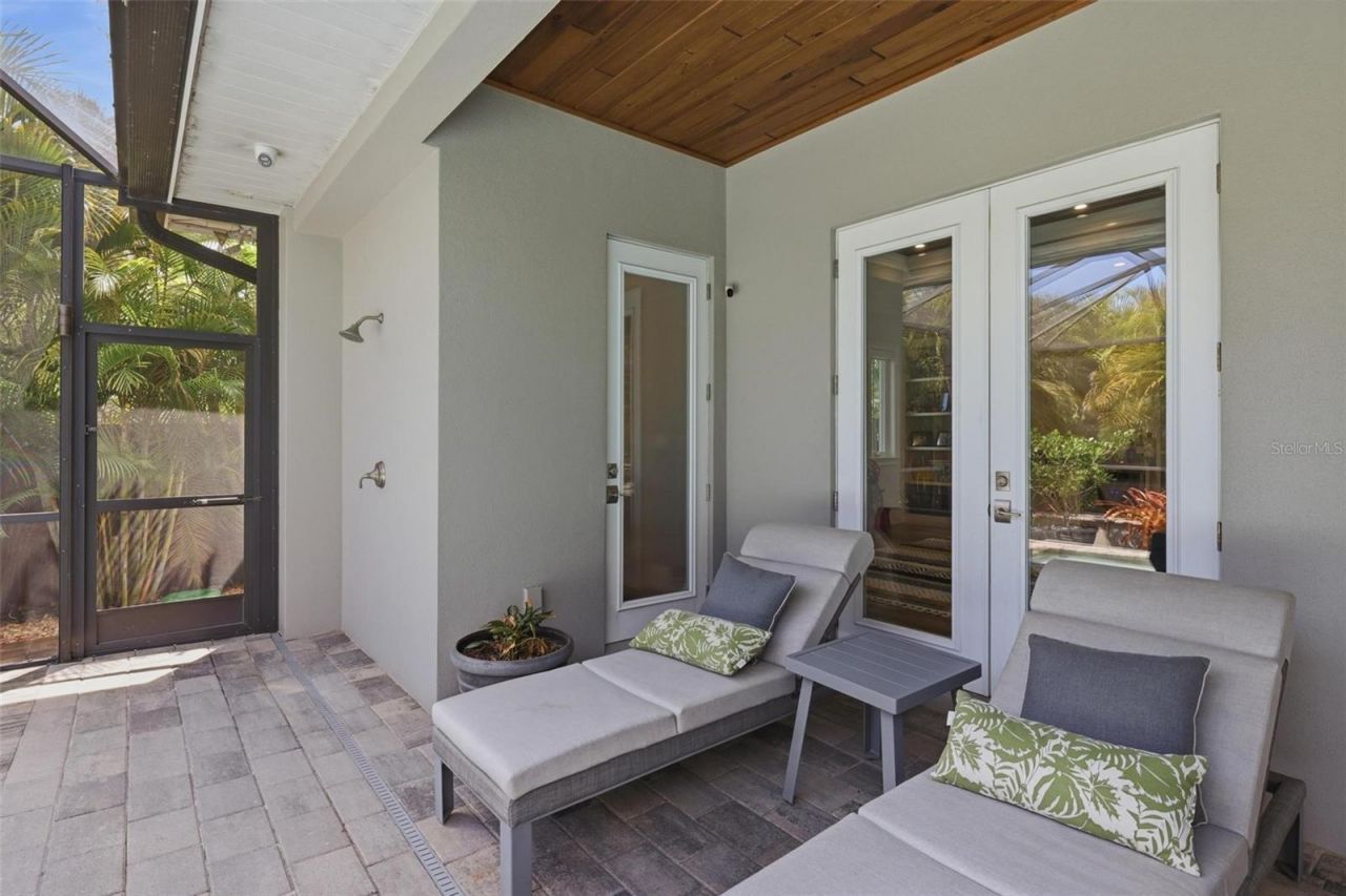 1705 Wisconsin Lane, Sarasota, FL 34239 Photo