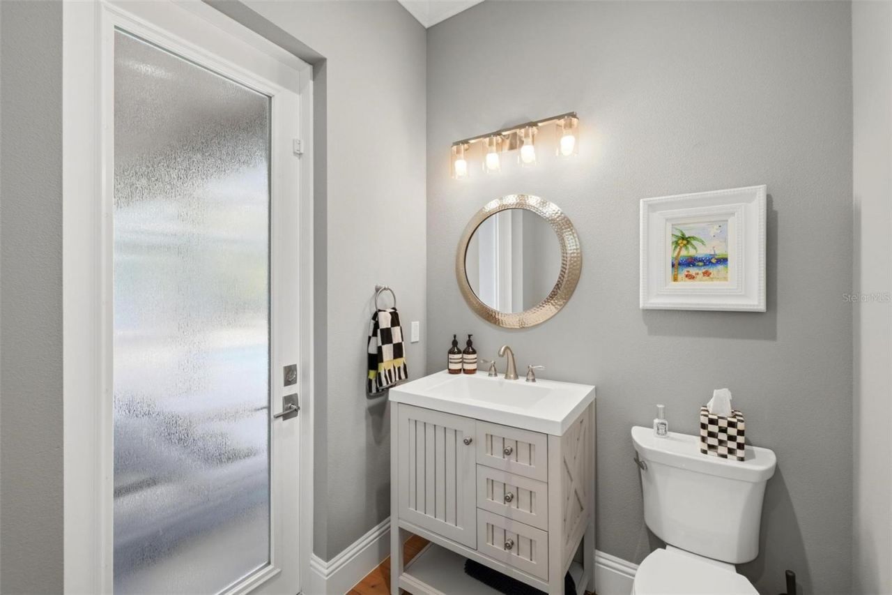 1705 Wisconsin Lane, Sarasota, FL 34239 Photo