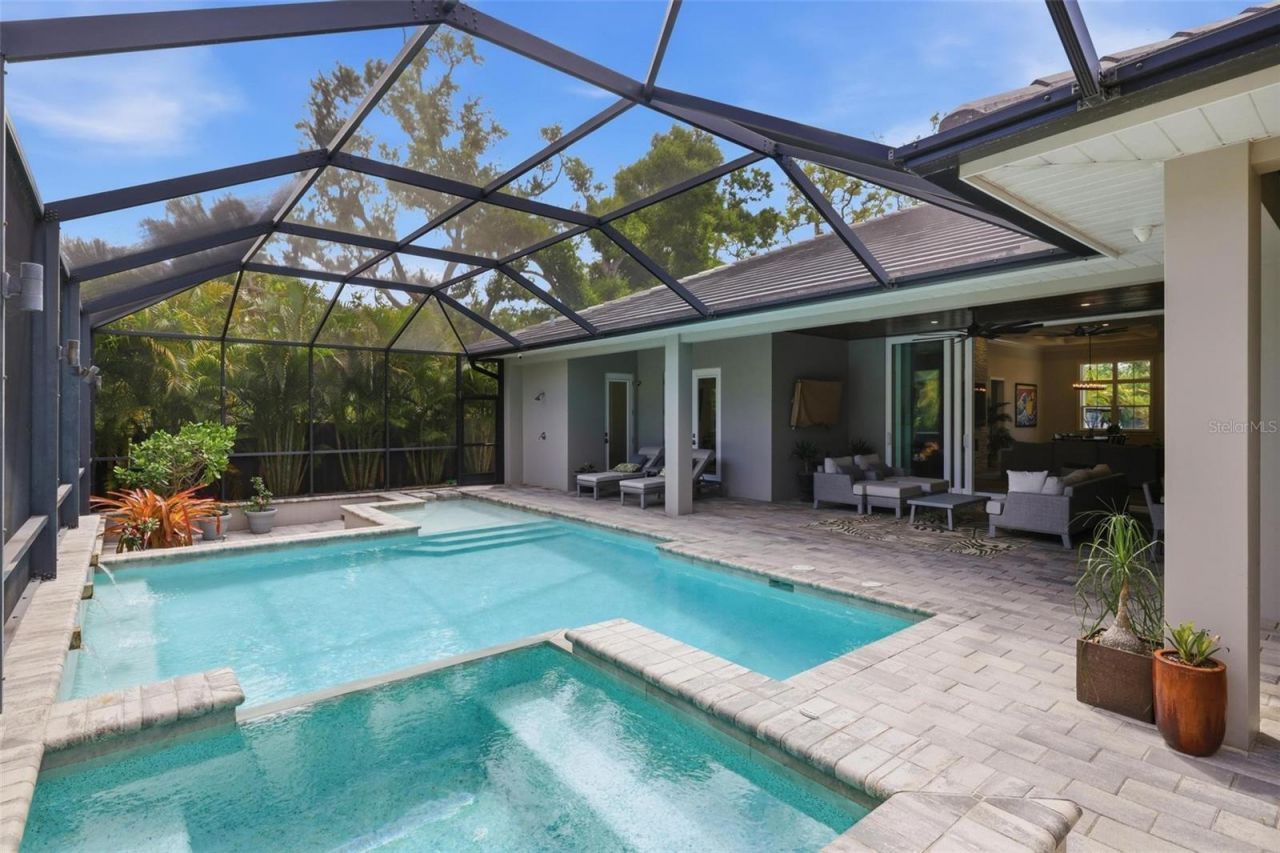 1705 Wisconsin Lane, Sarasota, FL 34239 Photo