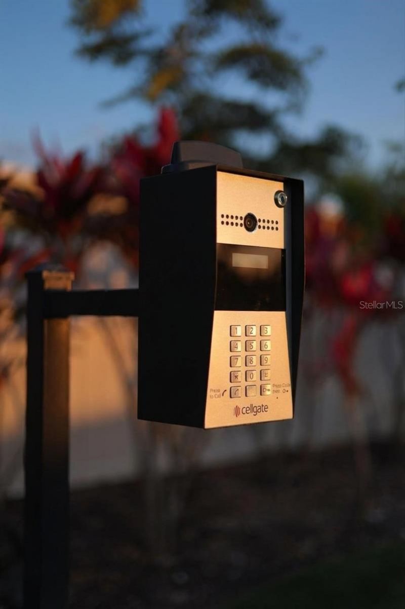 1705 Wisconsin Lane, Sarasota, FL 34239 Photo