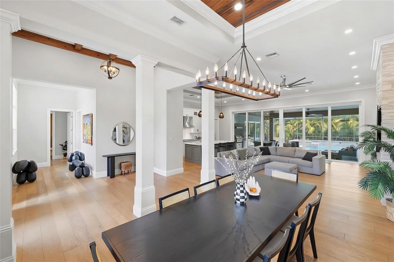 1705 Wisconsin Lane, Sarasota, FL 34239 Photo