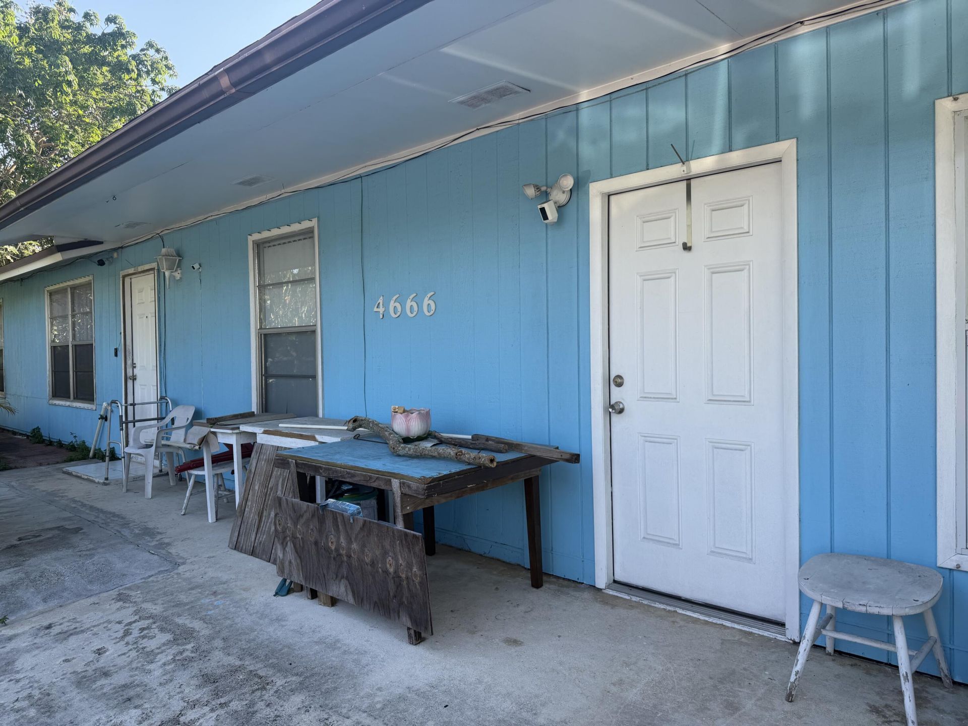 4666 E Holt, West Palm Beach, FL 33415 Photo