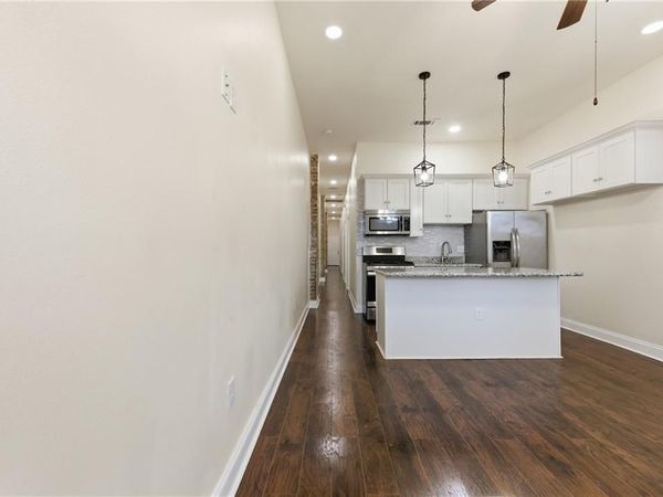 735 HANCOCK Street, Gretna, LA 70053