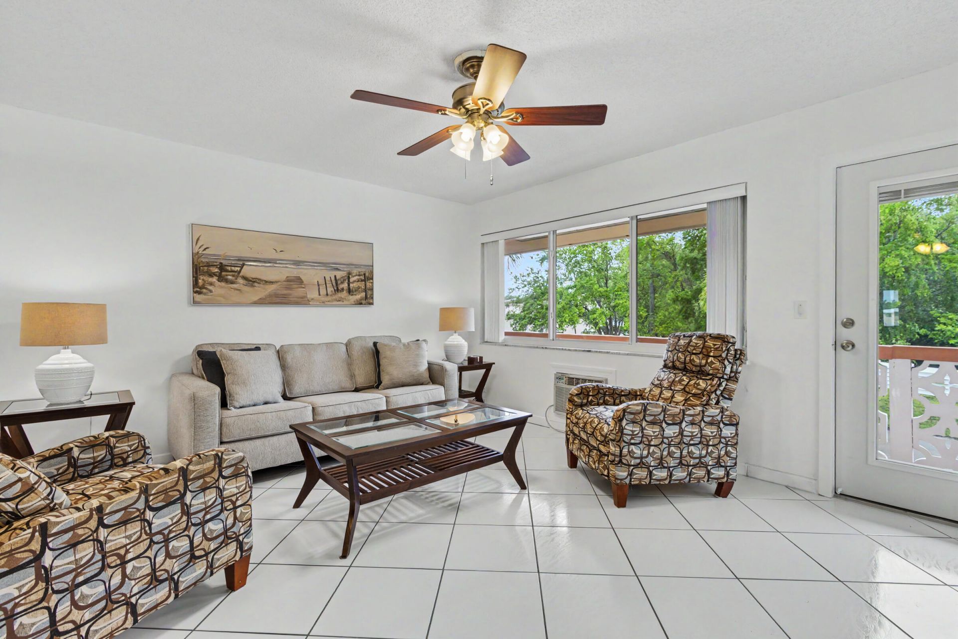 900 SW 10th Terrace, Unit S-19, Hallandale Beach, FL 33009 Photo