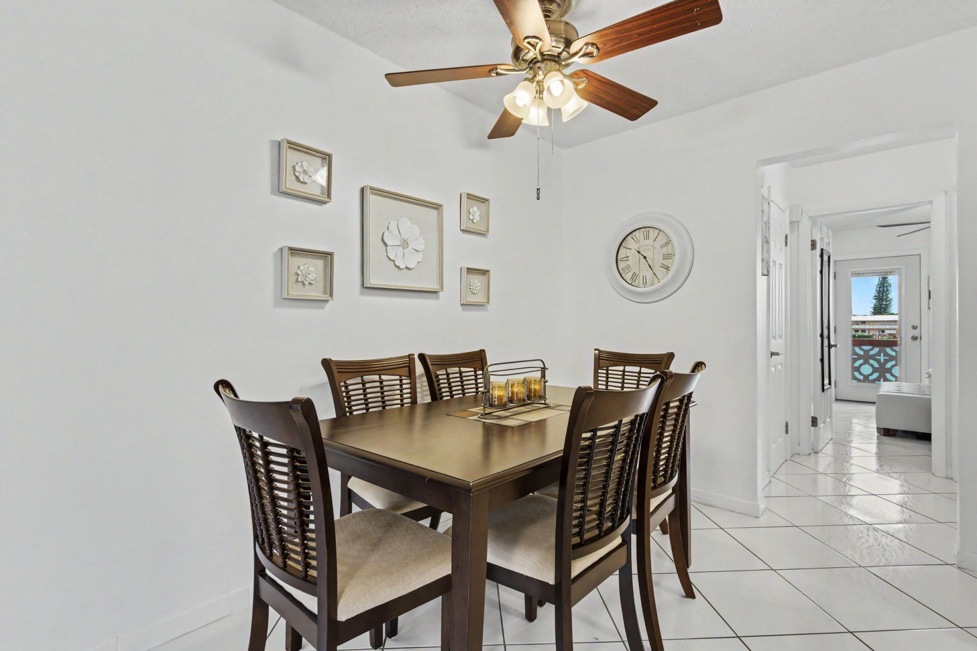 900 SW 10th Terrace, Unit S-19, Hallandale Beach, FL 33009 Photo