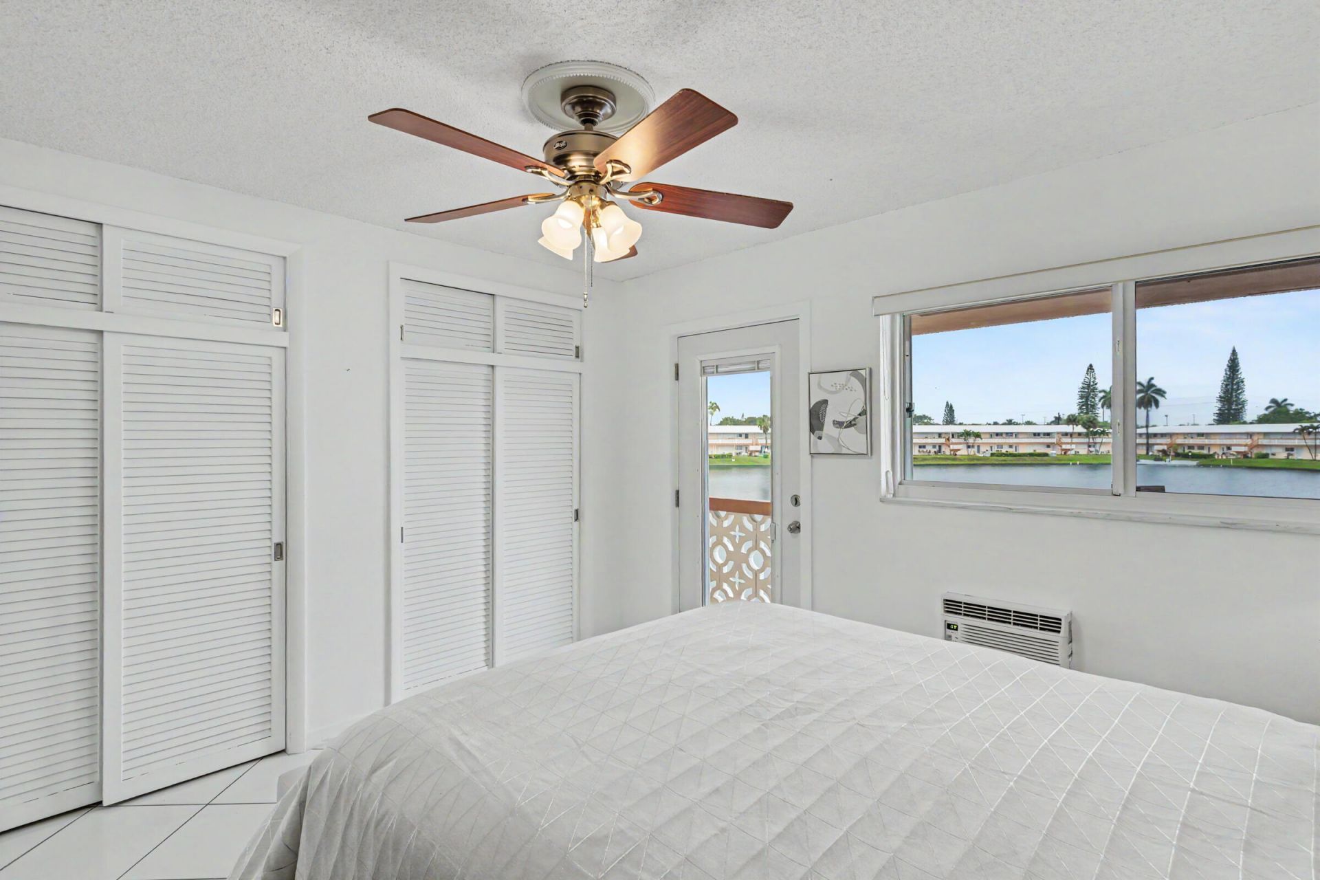 900 SW 10th Terrace, Unit S-19, Hallandale Beach, FL 33009 Photo