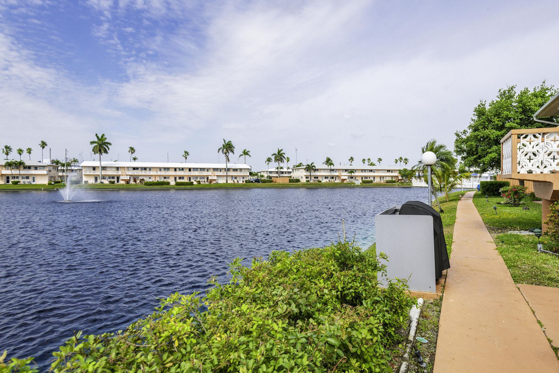 900 SW 10th Terrace, Unit S-19, Hallandale Beach, FL 33009 Photo