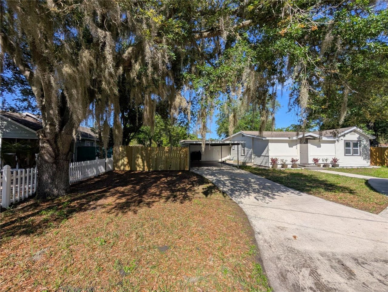 739 Center Street, Lake Wales, FL 33877 Photo