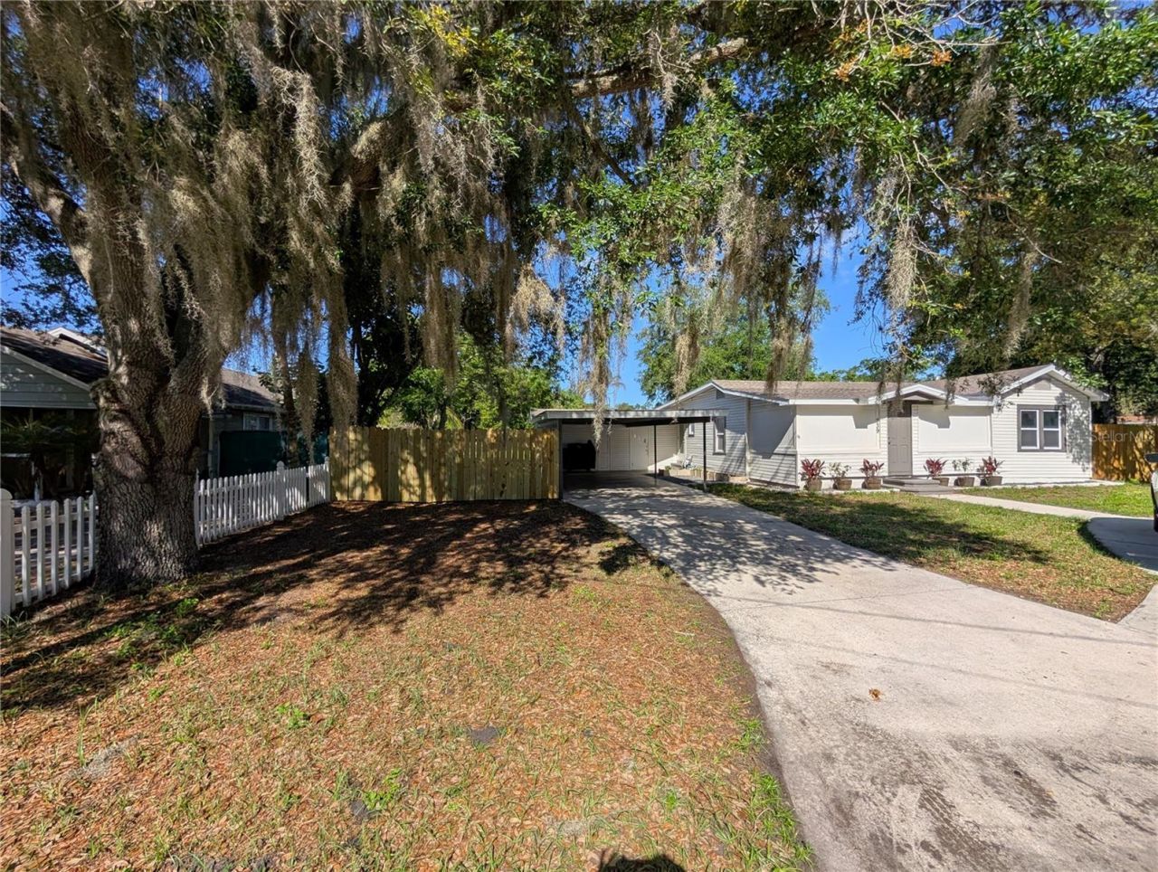 739 Center Street, Lake Wales, FL 33877 Photo