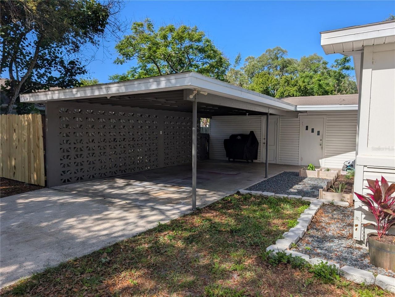 739 Center Street, Lake Wales, FL 33877 Photo