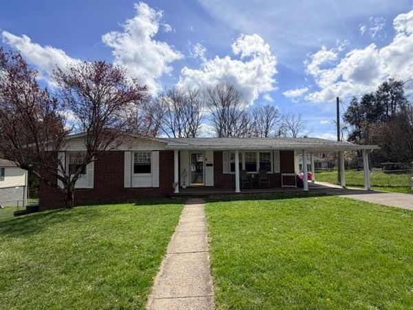 230 Mercer St, BECKLEY, WV 25801