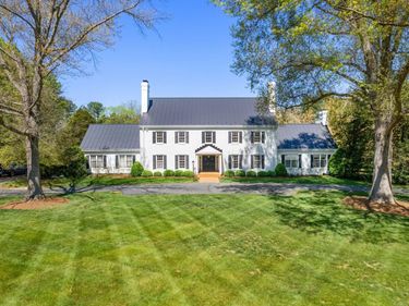 101 CAVALIER DR, Charlottesville, VA 22901