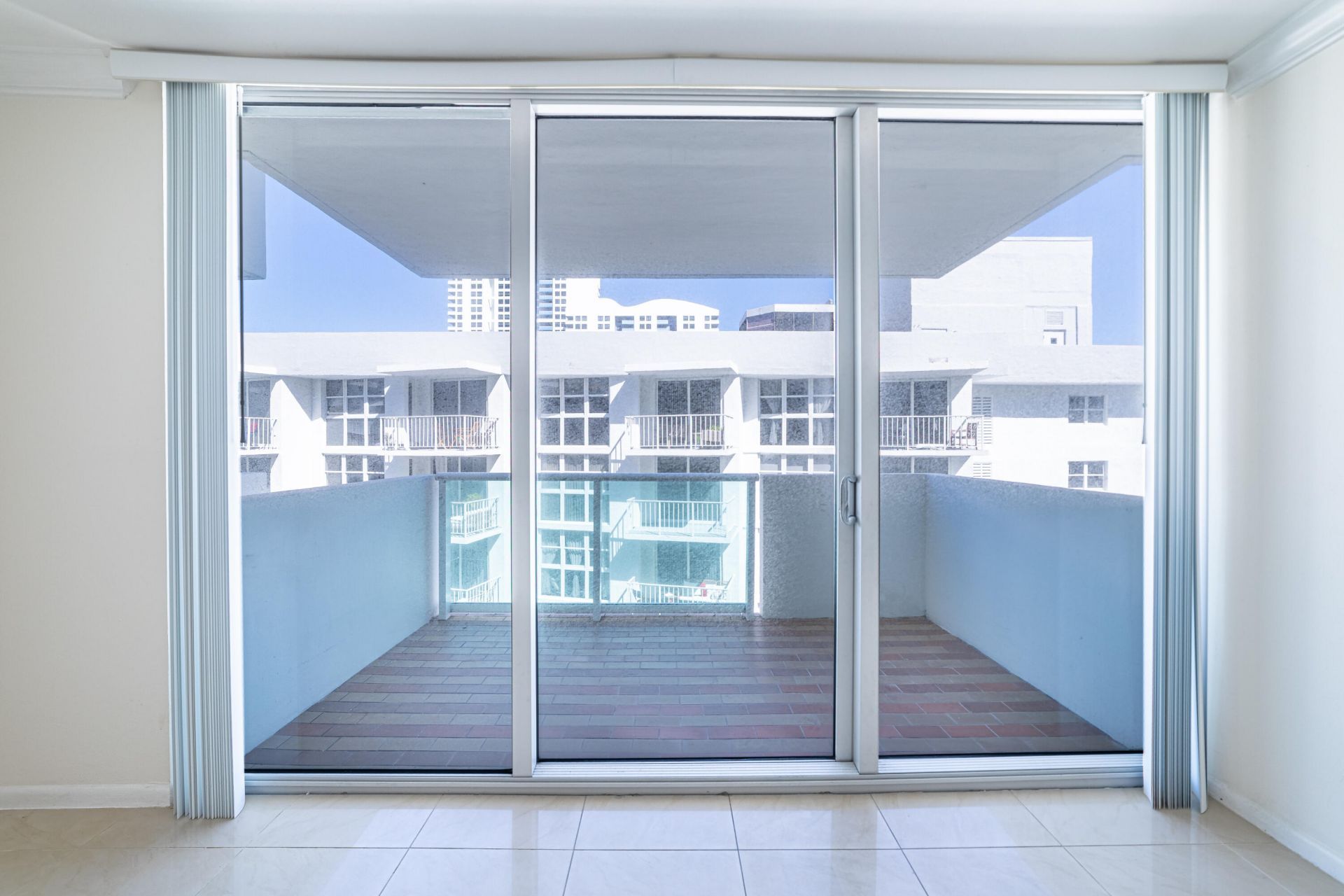 1200 West Avenue, Unit 1521, Miami Beach, FL 33139 Photo