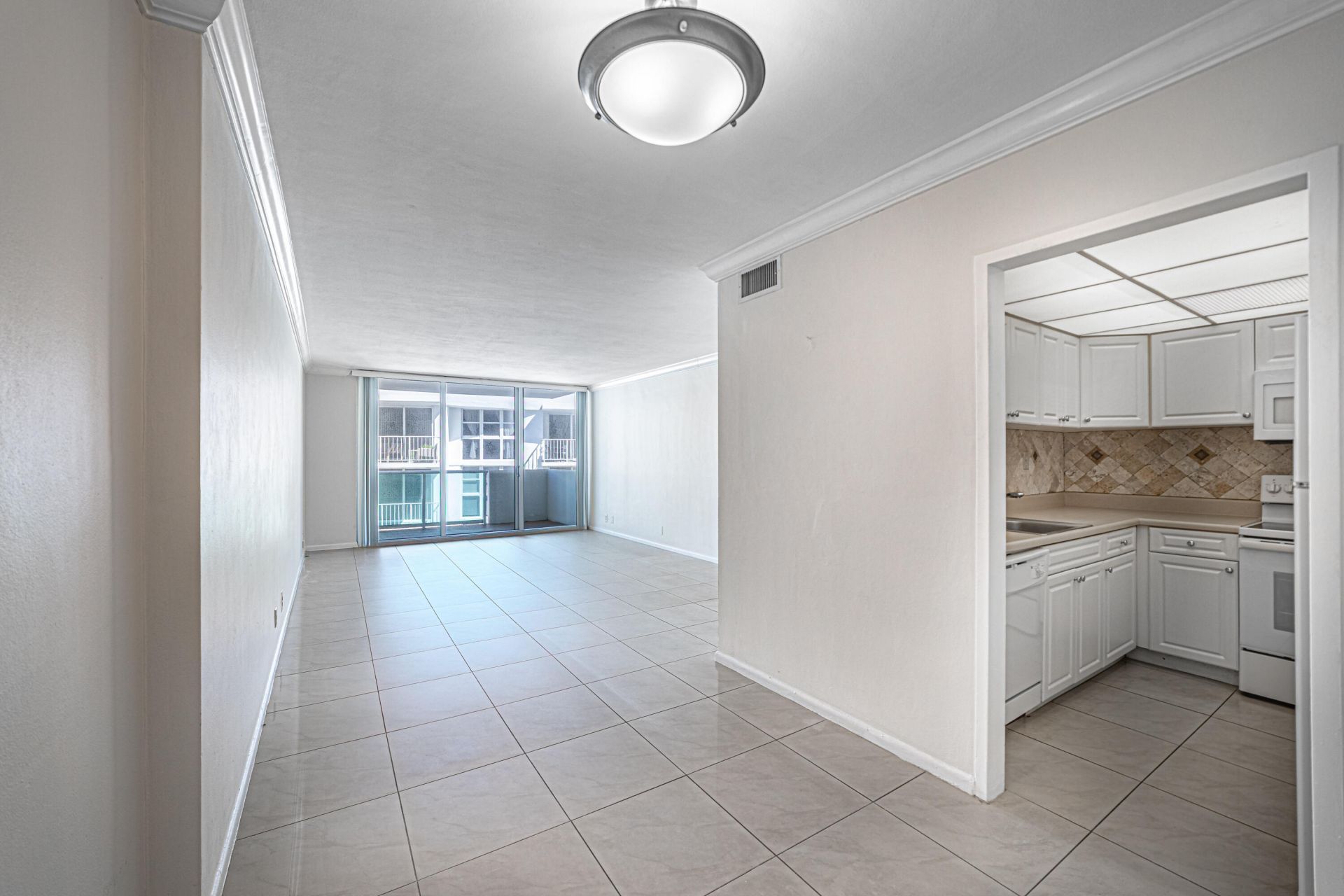 1200 West Avenue, Unit 1521, Miami Beach, FL 33139 Photo