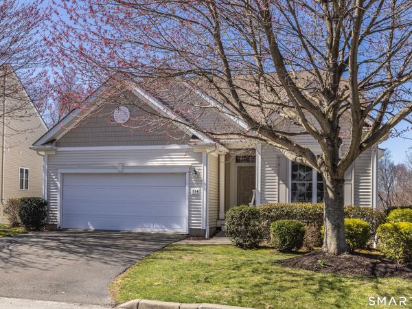 114 Country Club , Unit 114, Oxford, CT 06478