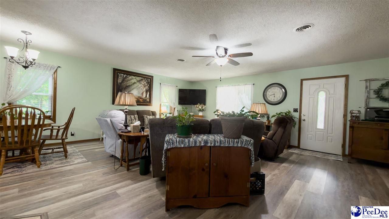 113 Dudley Drive Photo 15