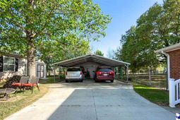 113 Dudley Drive photo 4