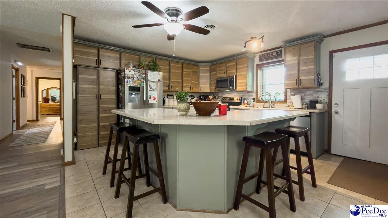 113 Dudley Drive Photo 6