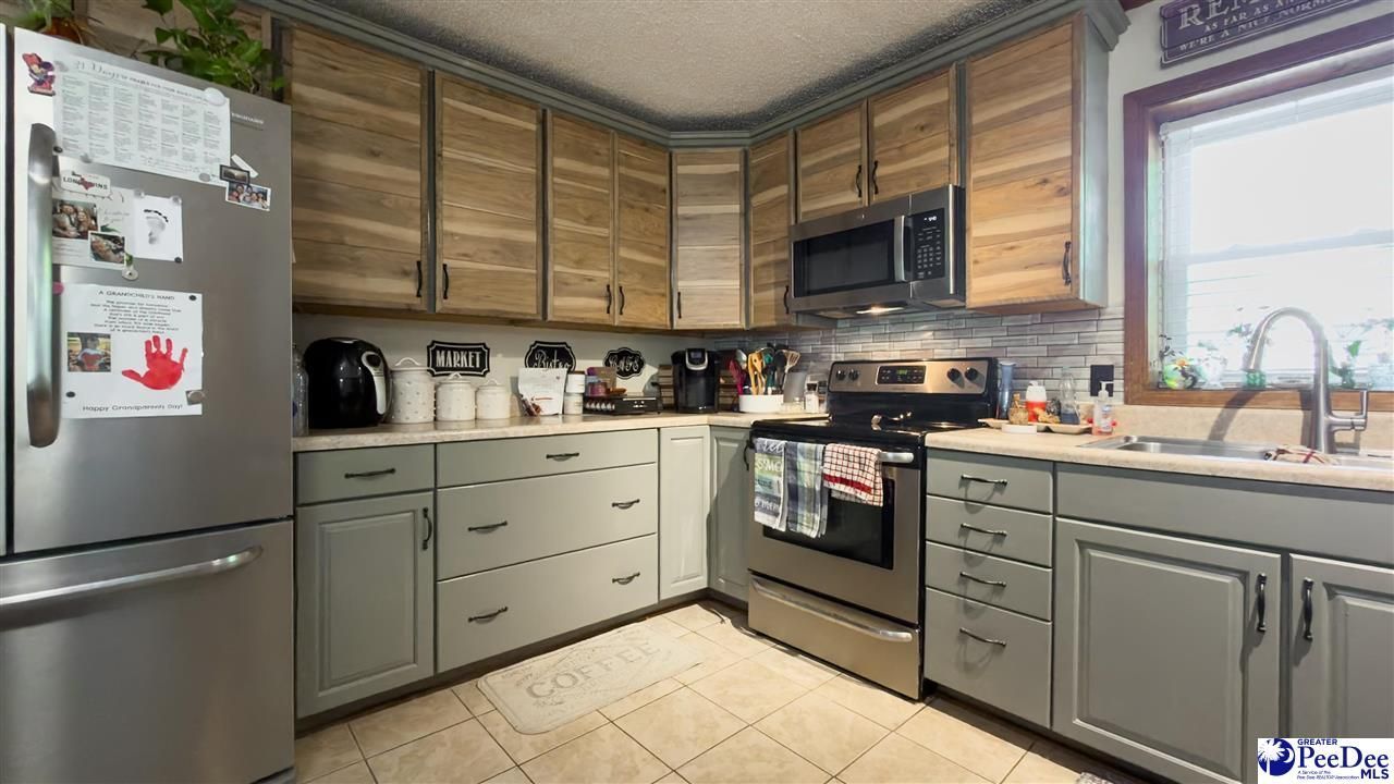 113 Dudley Drive Photo 7