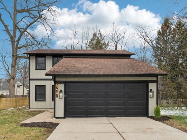 26620 Midland Road , Bay Village, OH 44140
