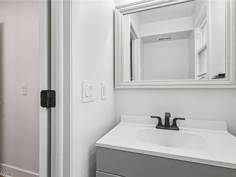 26620 Midland Road , Bay Village, OH 44140 Photo 24