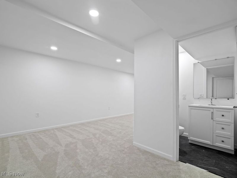 23615 Victory Lane , Columbia Station, OH 44028 Photo 32