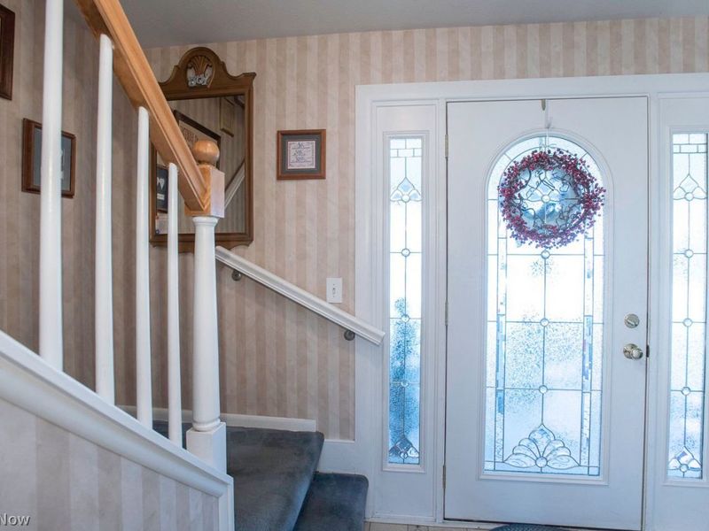 347 Colgate Avenue , Elyria, OH 44035 Photo 10