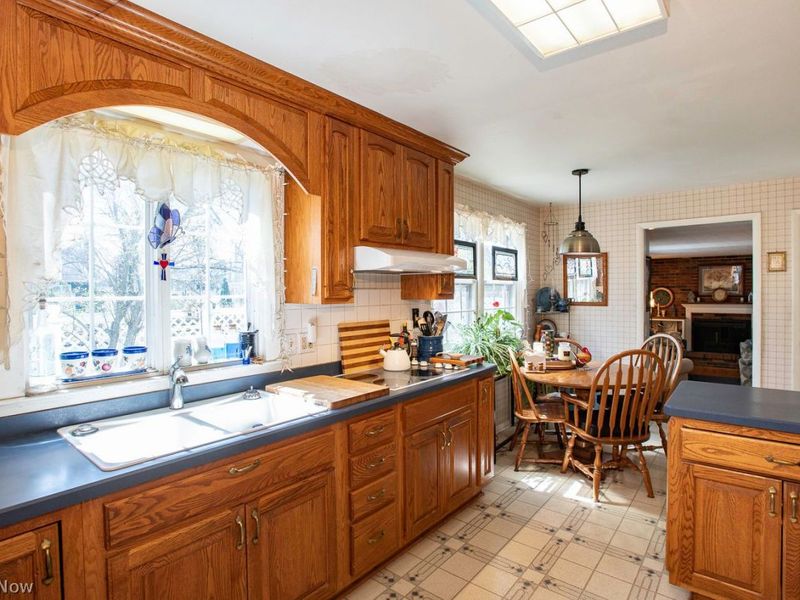 347 Colgate Avenue , Elyria, OH 44035 Photo 20