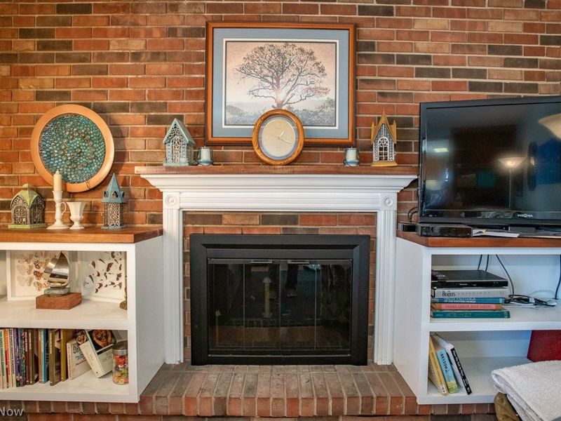 347 Colgate Avenue , Elyria, OH 44035 Photo 24