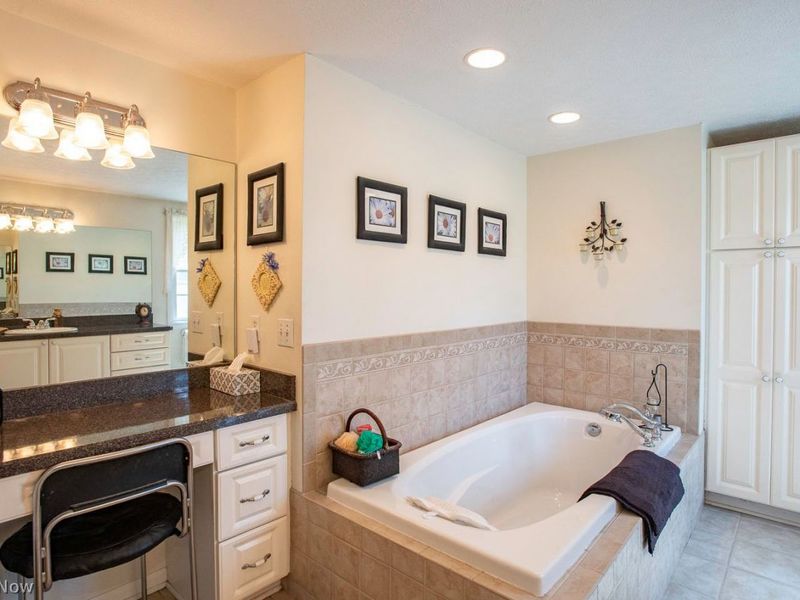 347 Colgate Avenue , Elyria, OH 44035 Photo 29