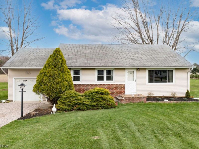 39112 Parsons Road , Grafton, OH 44044 Photo 2