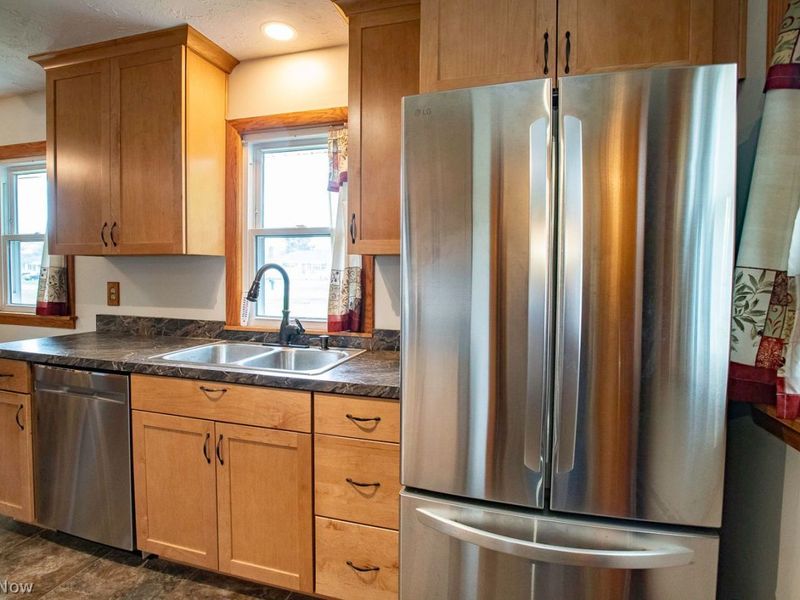 39112 Parsons Road , Grafton, OH 44044 Photo 4