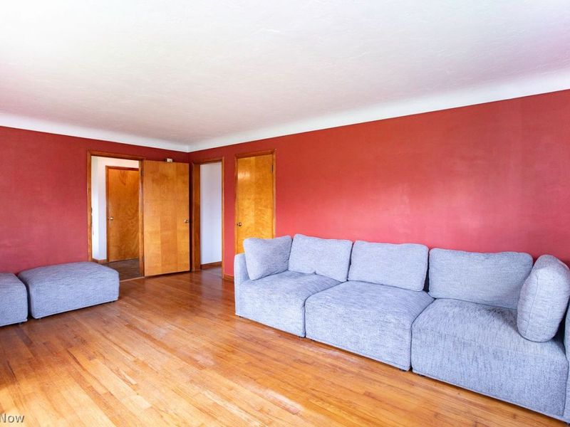 39112 Parsons Road , Grafton, OH 44044 Photo 9