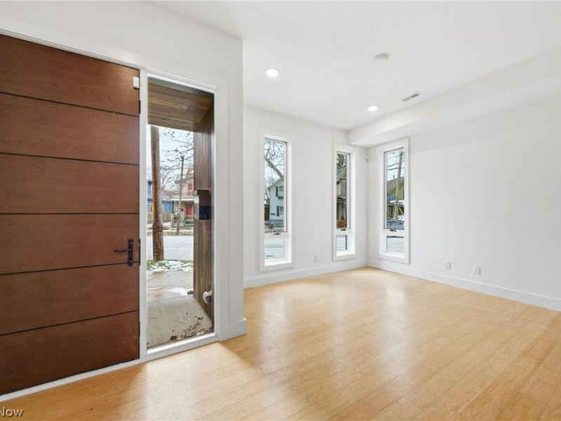 1893 W 44th Street , Unit S/L #D, Cleveland, OH 44113 Photo 2