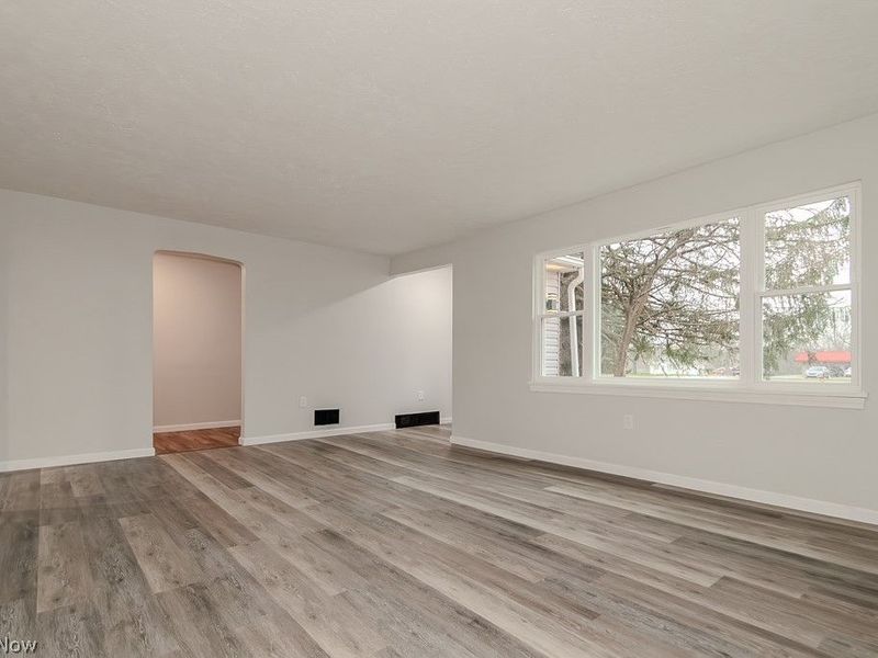 5220 North Ridge W, Saybrook, OH 44004 Photo 15