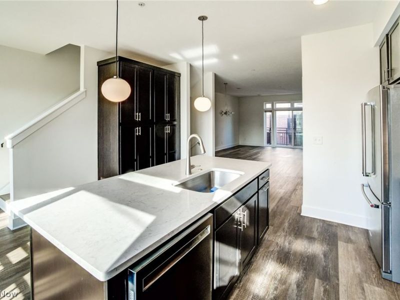 2283 W 19th Street , Cleveland, OH 44113 Photo 14