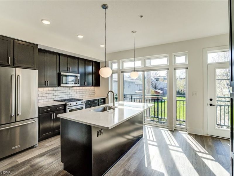 2283 W 19th Street , Cleveland, OH 44113 Photo 15