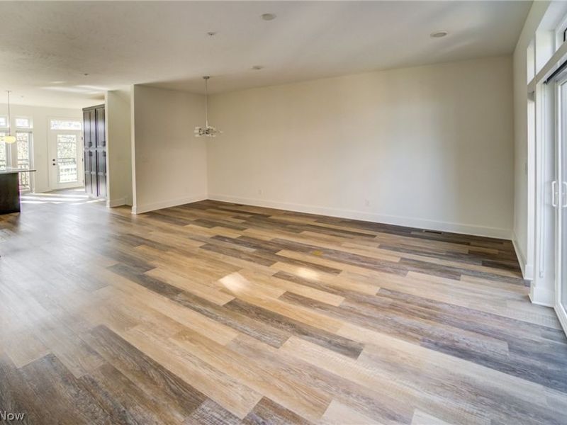 2283 W 19th Street , Cleveland, OH 44113 Photo 20