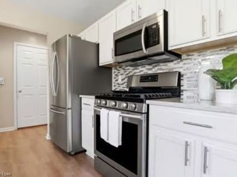 38673 English Turn Lane, Unit 81, Willoughby, OH 44094 Photo 8