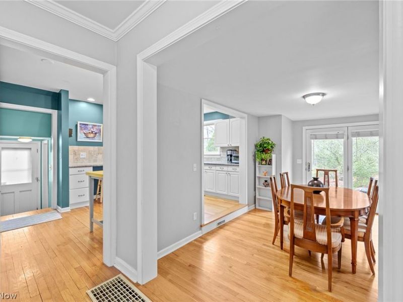 1503 Sheridan Road , South Euclid, OH 44121 Photo 7