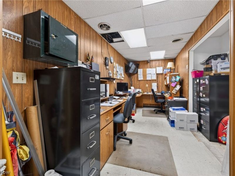 7459 Columbus Road NE, Louisville, OH 44641 Photo 16